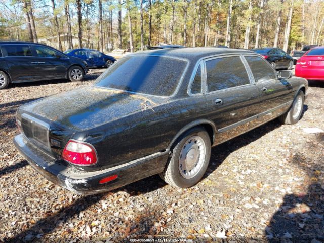 1998 JAGUAR XJ8 SAJKX6248WC842326 Photo 3