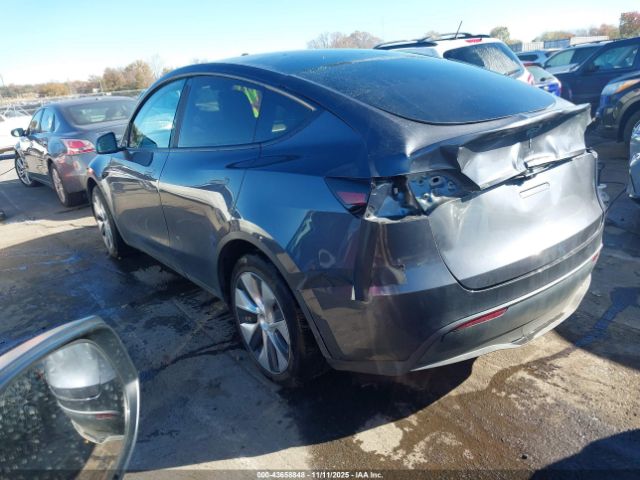 2023 TESLA MODEL Y 7SAYGDED8PF943012 Photo 2