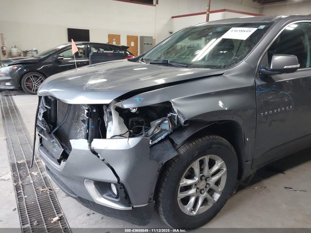 Продаж на аукціоні авто 2021 Chevrolet Traverse Awd Lt Cloth, vin: 1GNEVGKW7MJ261084, номер лоту: 43658849