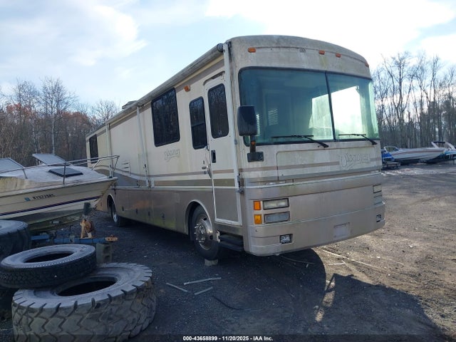 Aukcja sprzedaży 1999 Freightliner Chassis X Line Motor Home, vin: 4UZ6XFBC8XCF20261, numer aukcji: 43658899