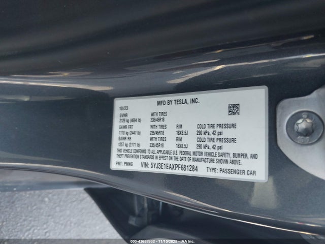 2023 TESLA MODEL 3 5YJ3E1EAXPF681284 Photo 8