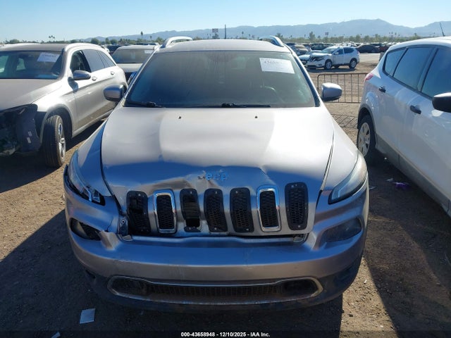 1C4PJMDB5HD218079 Jeep Cherokee Limited 4x4