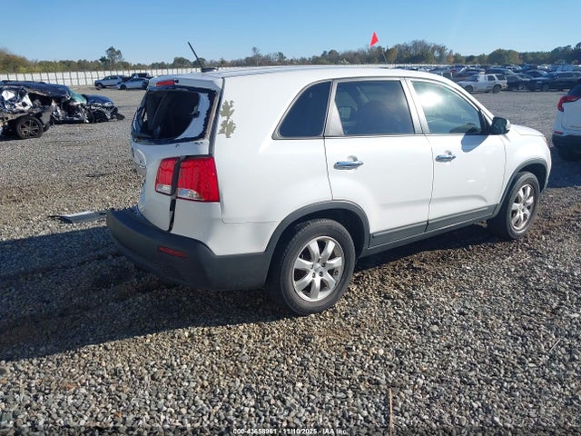 43658961 :رقم المزاد ، 5XYKT4A10DG351876 vin ، 2013 Kia Sorento Lx مزاد بيع