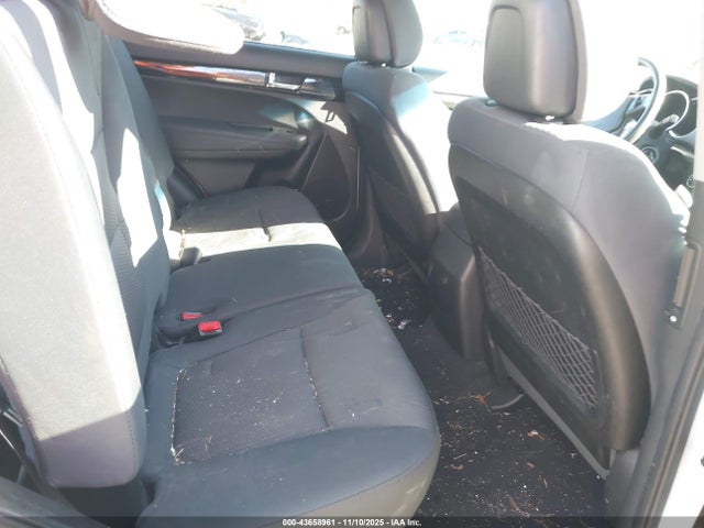 43658961 :رقم المزاد ، 5XYKT4A10DG351876 vin ، 2013 Kia Sorento Lx مزاد بيع