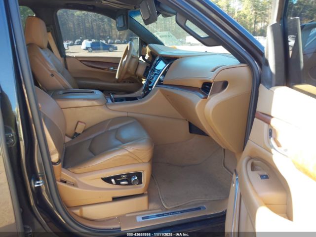 2017 CADILLAC ESCALADE 1GYS4DKJ3HR250523 Photo 4