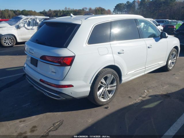 2021 AUDI Q7 WA1LJAF70MD035019 Photo 3