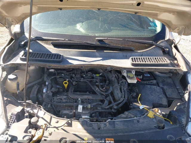 1FMCU9GD4HUC35760 Ford ESCAPE SE