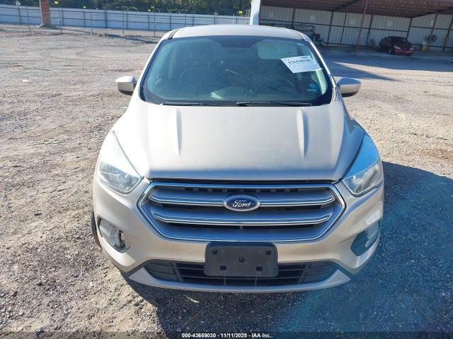 1FMCU9GD4HUC35760 Ford ESCAPE SE