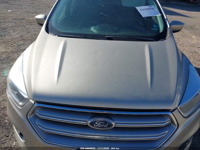 1FMCU9GD4HUC35760 Ford ESCAPE SE