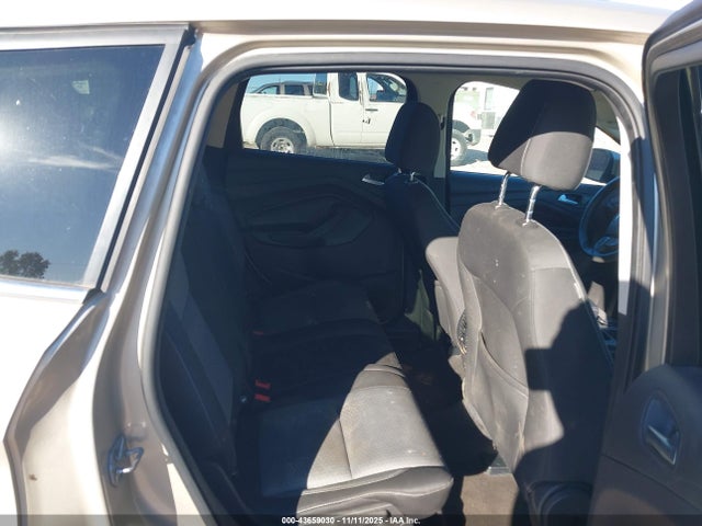 1FMCU9GD4HUC35760 Ford ESCAPE SE
