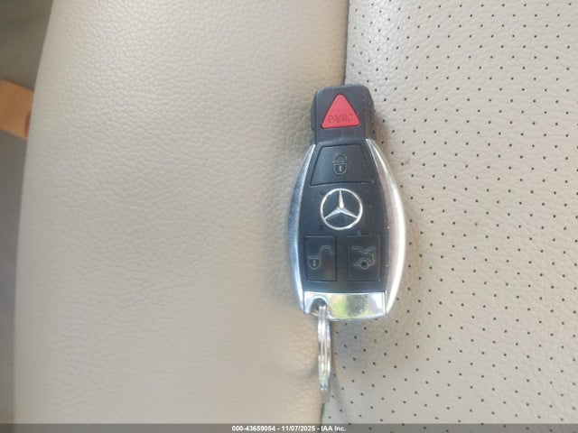 Продаж на аукціоні авто 2011 Mercedes-benz E 350 4matic, vin: WDDHF8HB2BA296180, номер лоту: 43659054