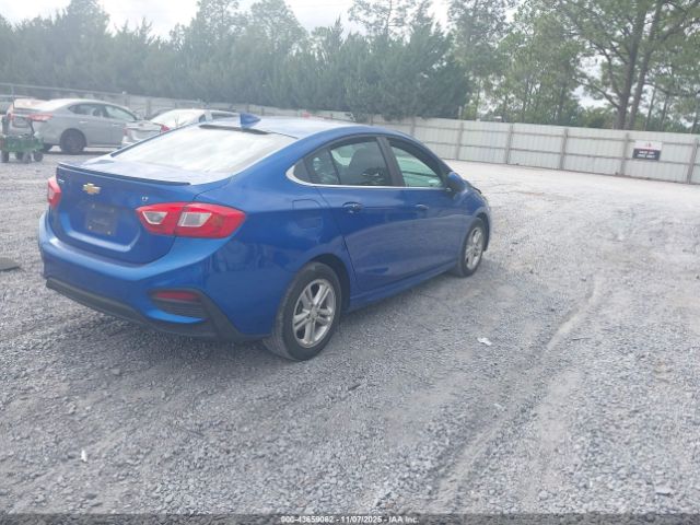2017 CHEVROLET CRUZE 1G1BE5SM4H7187634 Photo 3
