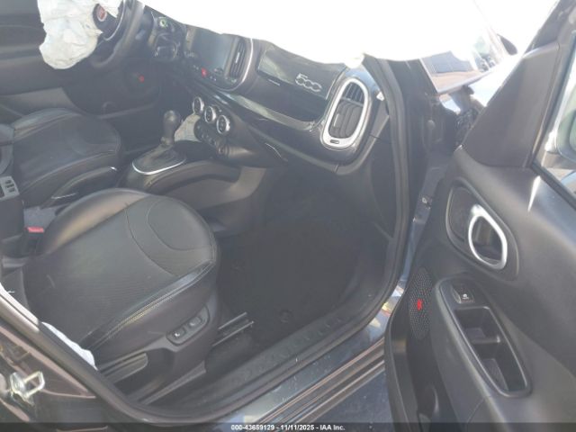 2019 FIAT 500L ZFBNFADH2KZ042147 Photo 4