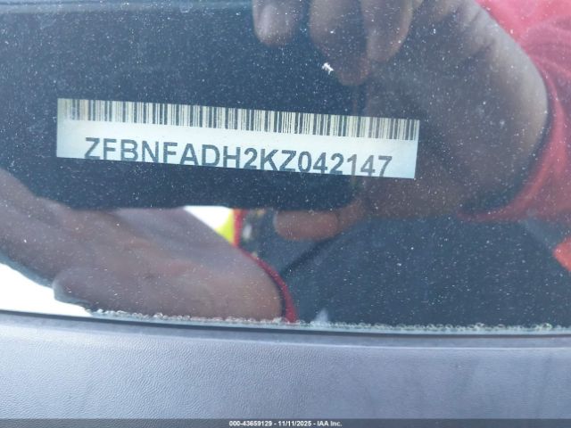 2019 FIAT 500L ZFBNFADH2KZ042147 Photo 8