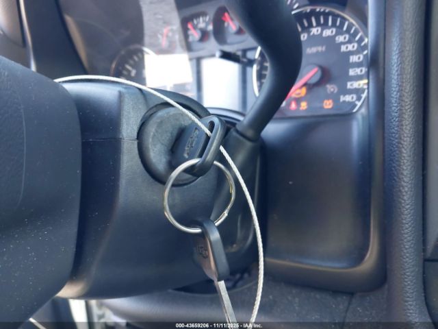 2014 CHEVROLET SILVERADO 1500 1GCNCPEH6EZ341779 Photo 10