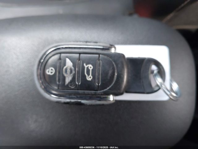 2016 MINI HARDTOP WMWXP5C58G2D14749 Photo 10