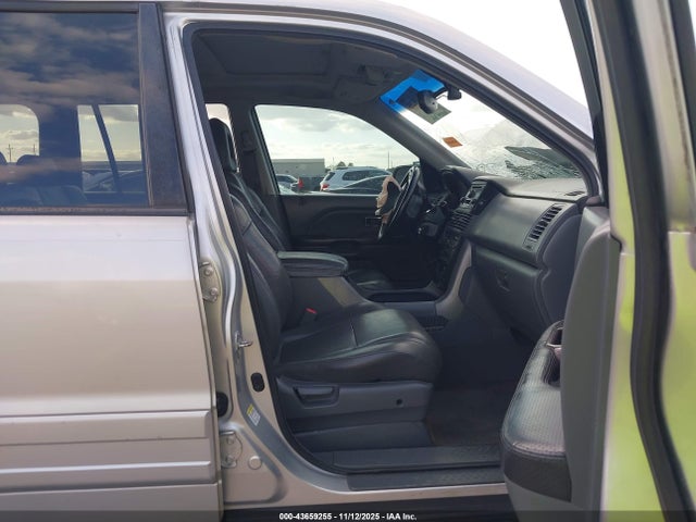 43659255 :رقم المزاد ، 5FNYF18565B038722 vin ، 2005 Honda Pilot Ex-l مزاد بيع