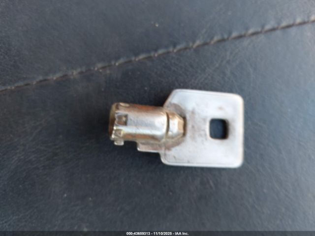 2001 HARLEY-DAVIDSON FLHTCUI 1HD1FCW101Y633541 Photo 10