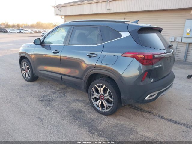 2021 KIA SELTOS KNDEUCA23M7195634 Photo 2