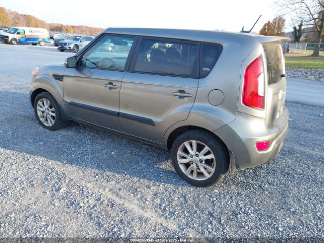 2012 KIA SOUL KNDJT2A68C7478382 Photo 2