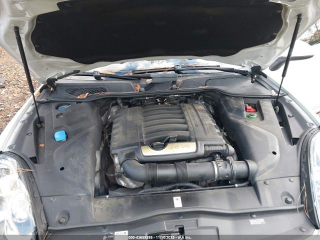 2016 PORSCHE CAYENNE WP1AA2A2XGLA02312 Photo 9