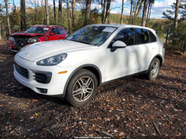 2016 PORSCHE CAYENNE WP1AA2A2XGLA02312 Photo 1