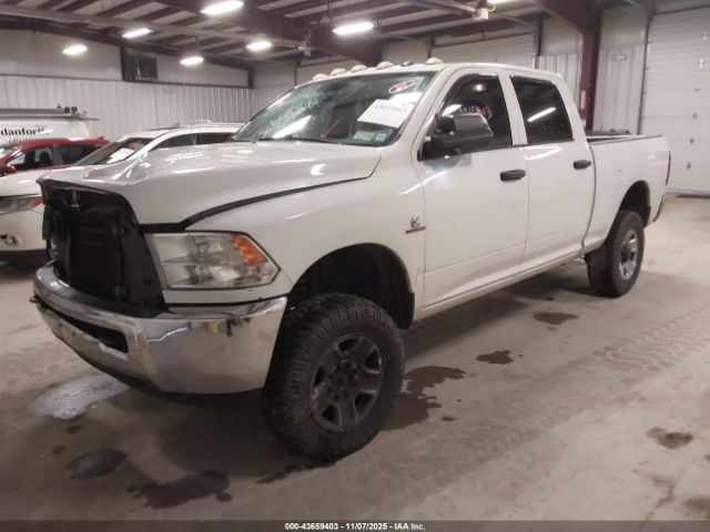 2017 RAM 2500 3C6UR5CL6HG540896 Photo 1