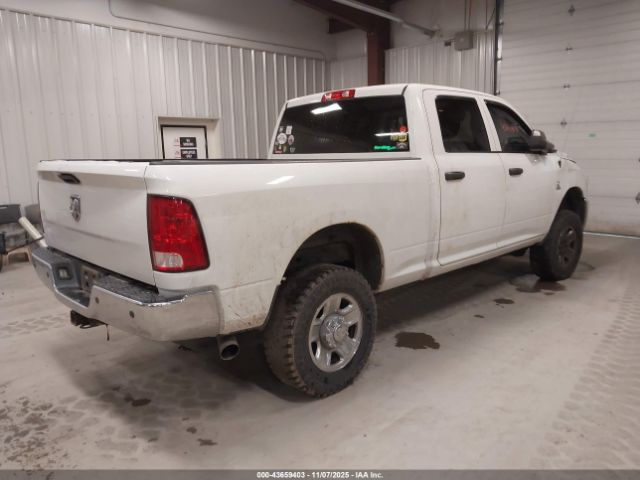 2017 RAM 2500 3C6UR5CL6HG540896 Photo 3