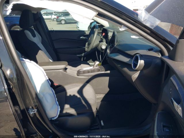 2025 CHEVROLET TRAX KL77LFEP5SC165801 Photo 4