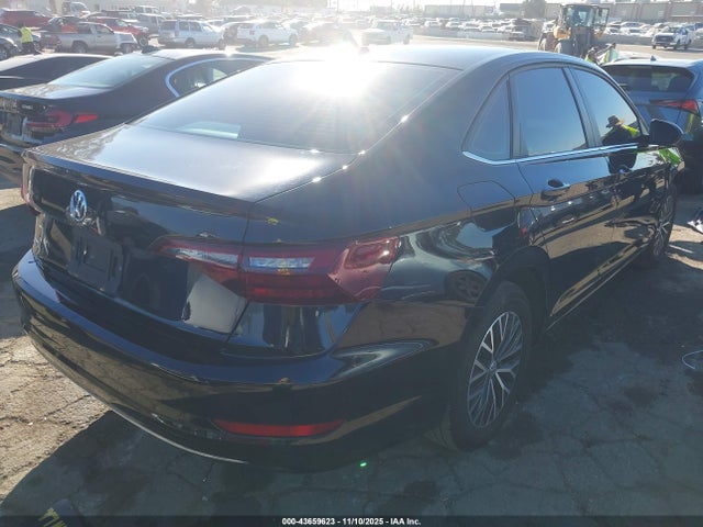 3VWC57BUXMM101747 Volkswagen Jetta 1.4t R-line/1.4t S/1.4t Se