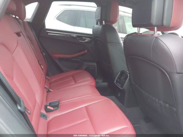 2022 PORSCHE MACAN WP1AA2A58NLB12248 Photo 7