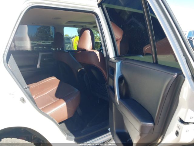 2018 TOYOTA 4RUNNER JTEZU5JR5J5191288 Photo 7