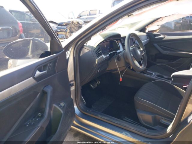 2023 VOLKSWAGEN JETTA 3VWBM7BU3PM024576 Photo 4