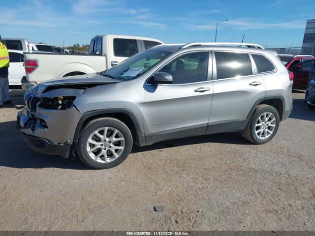 2017 JEEP CHEROKEE 1C4PJLCB0HW573967 Photo 1