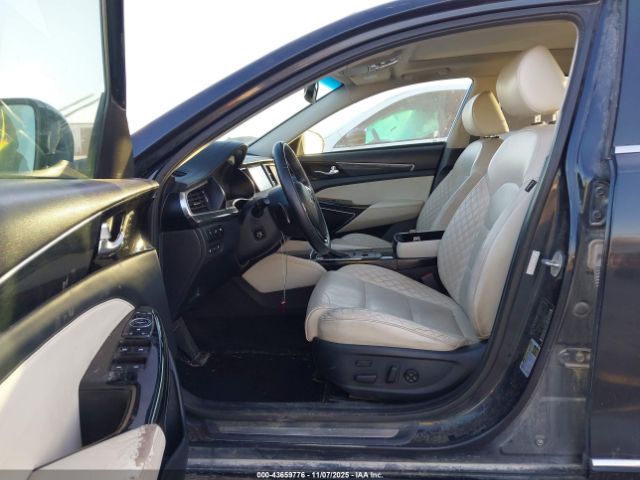 2017 KIA CADENZA KNALC4J10H5067289 Photo 4