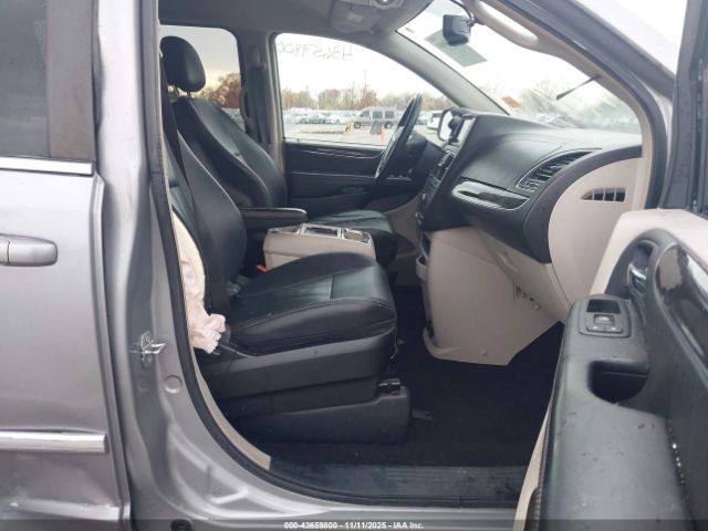 2016 CHRYSLER TOWN & COUNTRY 2C4RC1BG1GR173430 Photo 4