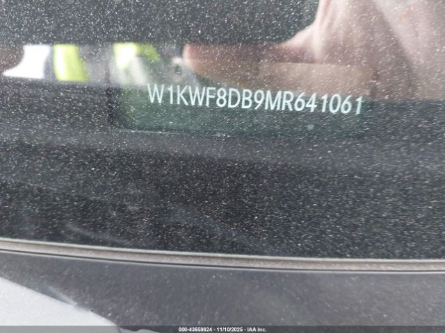 2021 MERCEDES-BENZ C 300 W1KWF8DB9MR641061 Photo 8