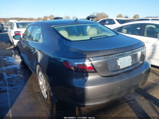 2011 SAAB 9-5 YS3GN4AR6B4001128 Photo 2