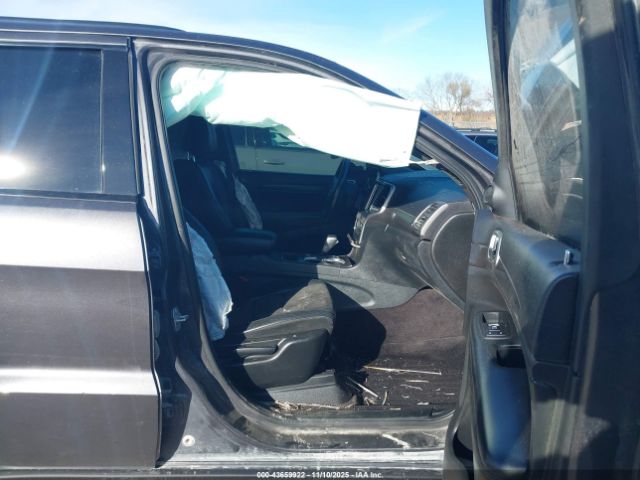 2018 JEEP GRAND CHEROKEE 1C4RJFAG5JC499655 Photo 4