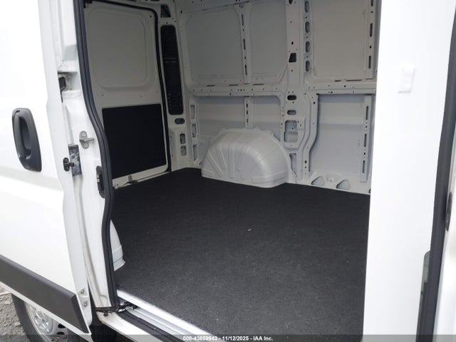 2025 Ram Promaster 1500 Tradesman Low Roof 118 Wb W/pass Seat მანქანა იყიდება აუქციონზე, vin: 3C6LRVNG7SE538637, აუქციონის ნომერი: 43659943