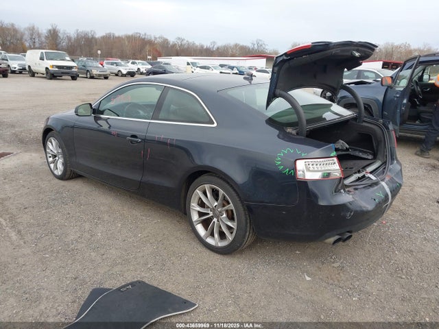 2013 AUDI A5 WAULFAFR2DA068028 Photo 2
