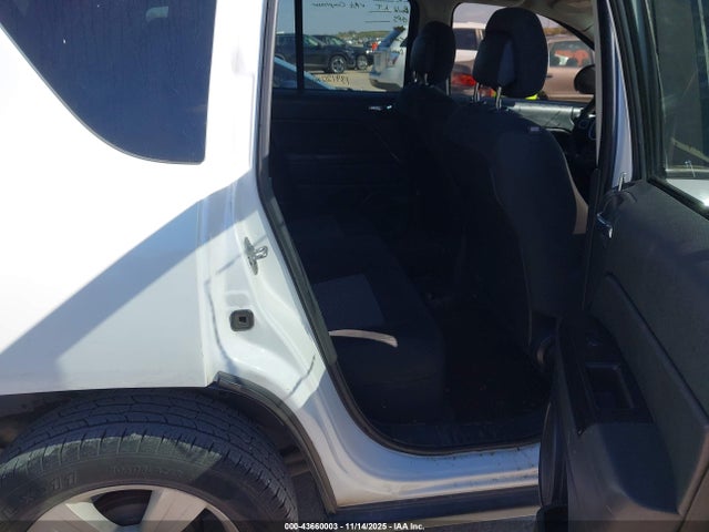 Jeep Compass Sport 2016 1C4NJCBAXGD518873 Image 8