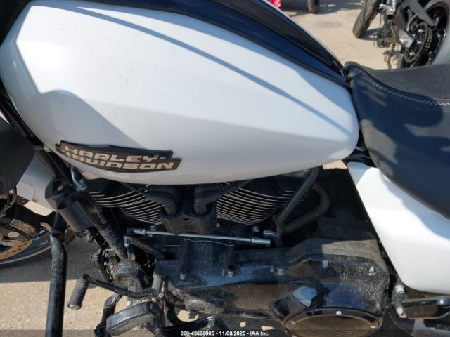 2024 HARLEY-DAVIDSON FLTRX 1HD1KH717RB654053 Photo 7