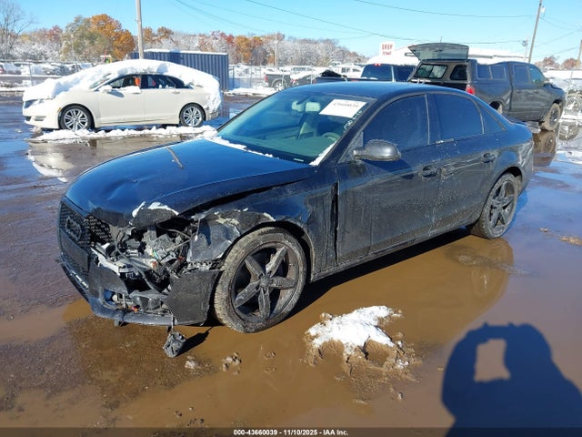 2011 AUDI A4 WAUHFAFL0BN055723 Photo 1
