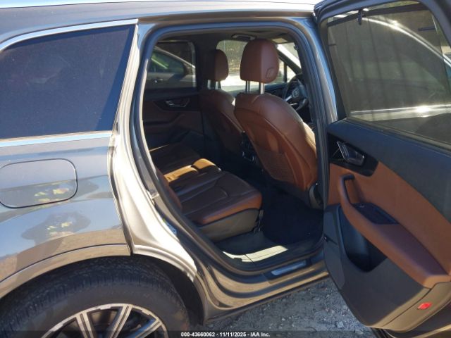 2017 AUDI Q7 WA1LAAF70HD037231 Photo 7