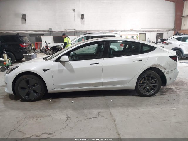 Tesla Model 3 Rear-wheel Drive 2023 5YJ3E1EA5PF570674 Image 14