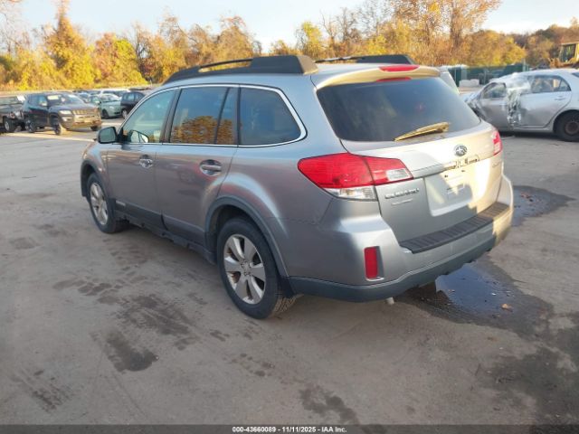 2010 SUBARU OUTBACK 4S4BRCKC4A3310834 Photo 2