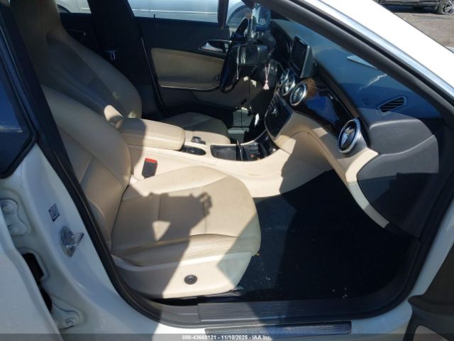 2014 MERCEDES-BENZ CLA 250 WDDSJ4EB4EN154010 Photo 4