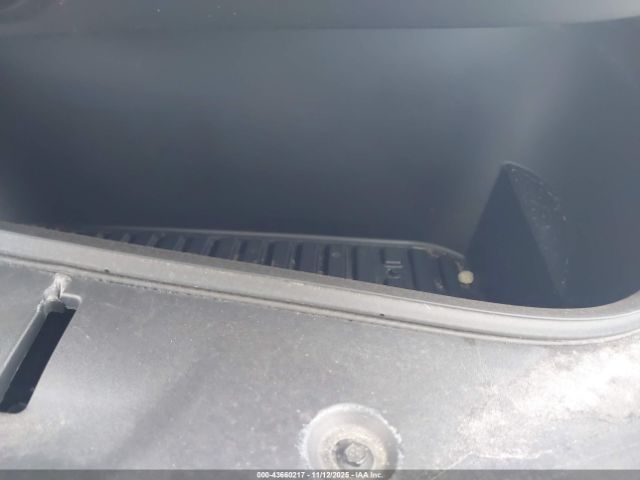 2024 TESLA MODEL Y 7SAYGDED0RF150158 Photo 9