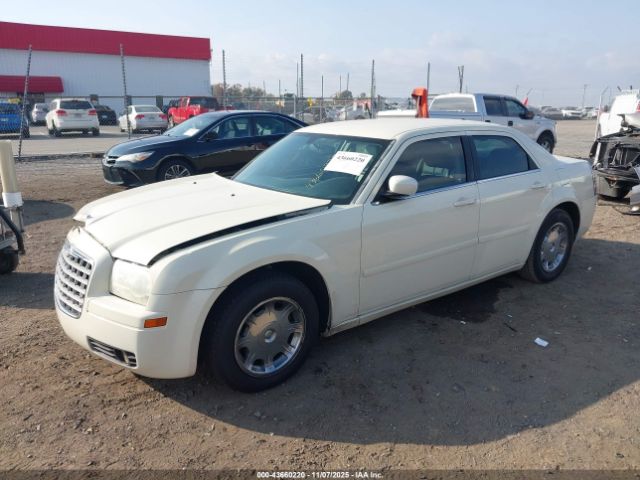 2005 CHRYSLER 300 2C3JA53G95H543135 Photo 1